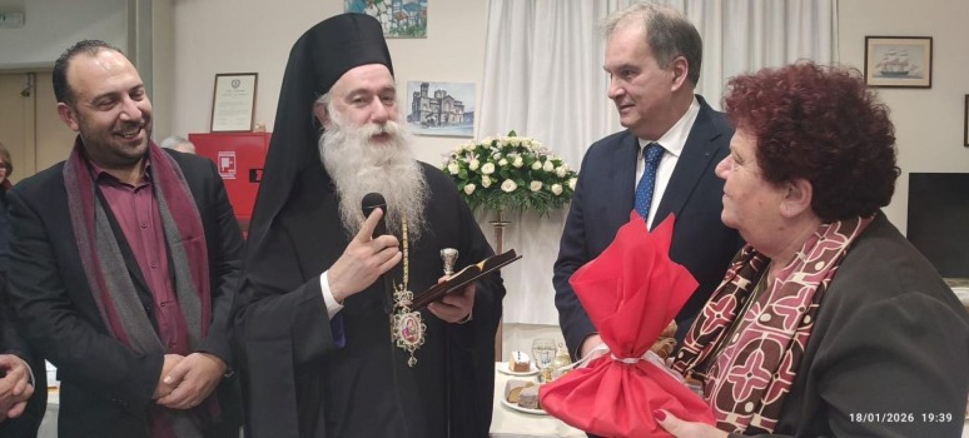 Κοπή Πρωτοχρονιάτικης Πίτας των ΚΑΠΗ Ξυλοκάστρου και Δερβενίου σε συγκινητικό κλίμα